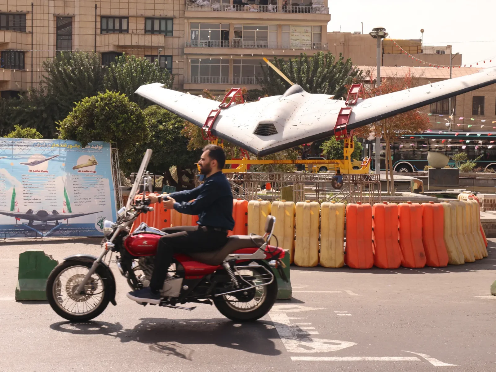 Ukraine pitches drone-defense know-how to Saudi Arabia to counter Iranian Shahed threats