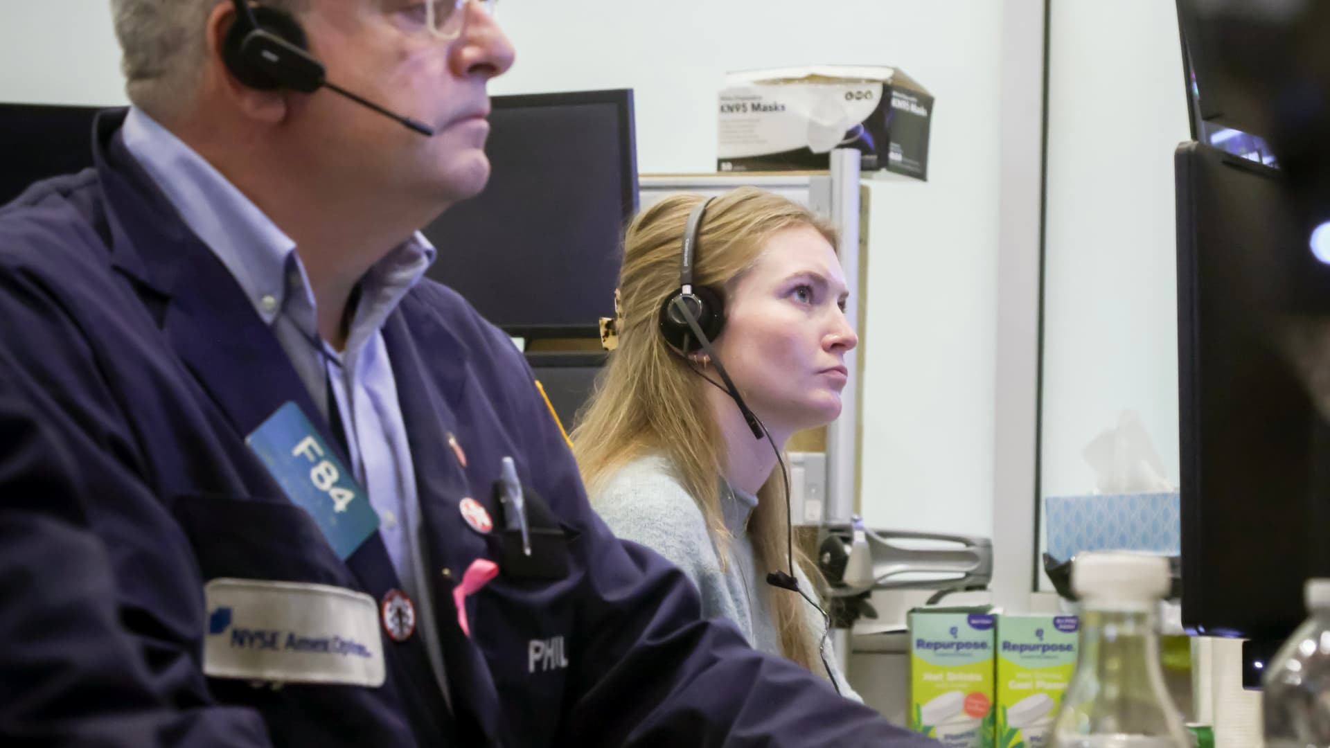 Featured image for Stock Futures Steady Ahead of Key Payrolls Report