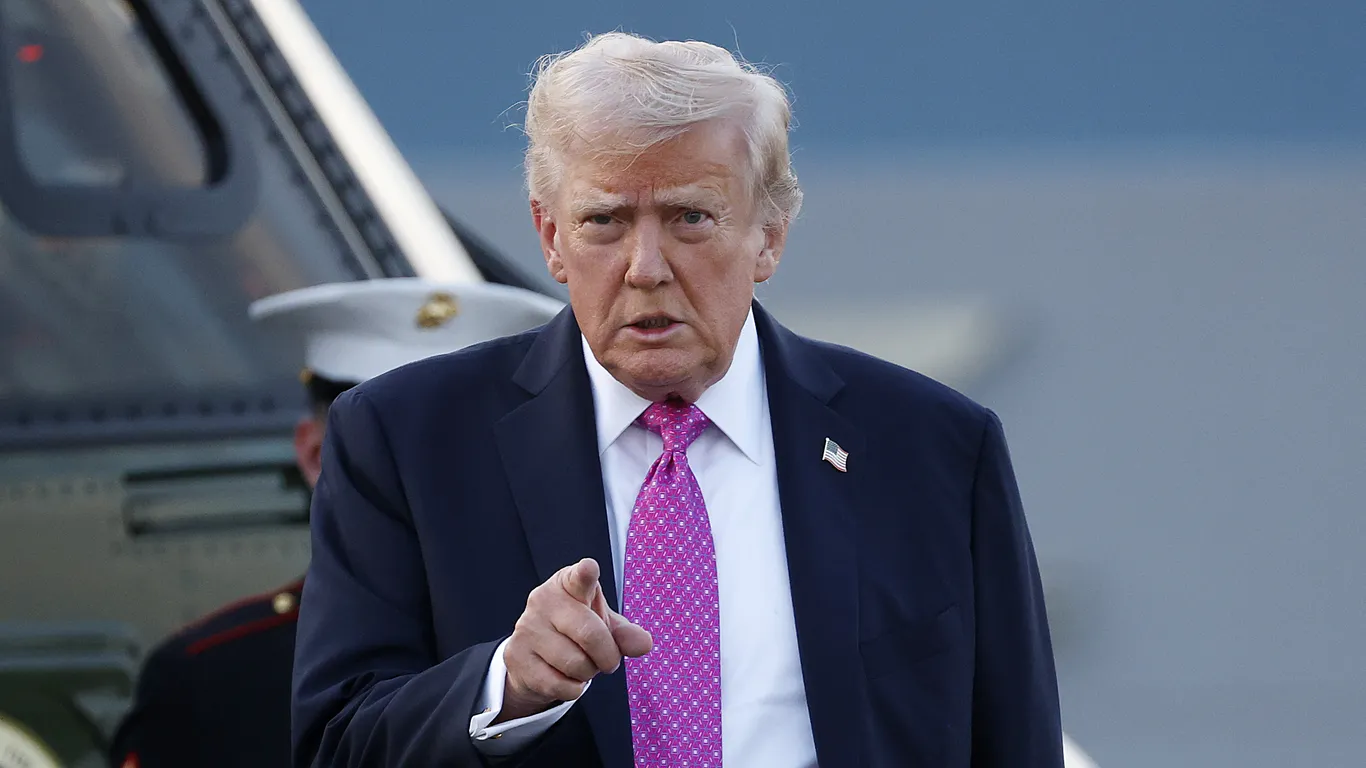 Featured image for Trump Urges End to Quarterly Financial Reports for US Companies