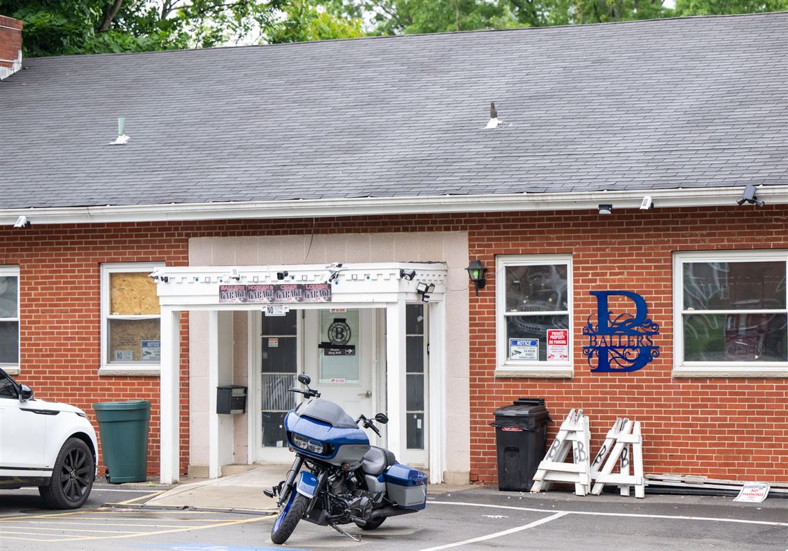 Featured image for Deadly Penn Hills Hookah Bar Shooting Leaves 2 Dead, 7 Injured