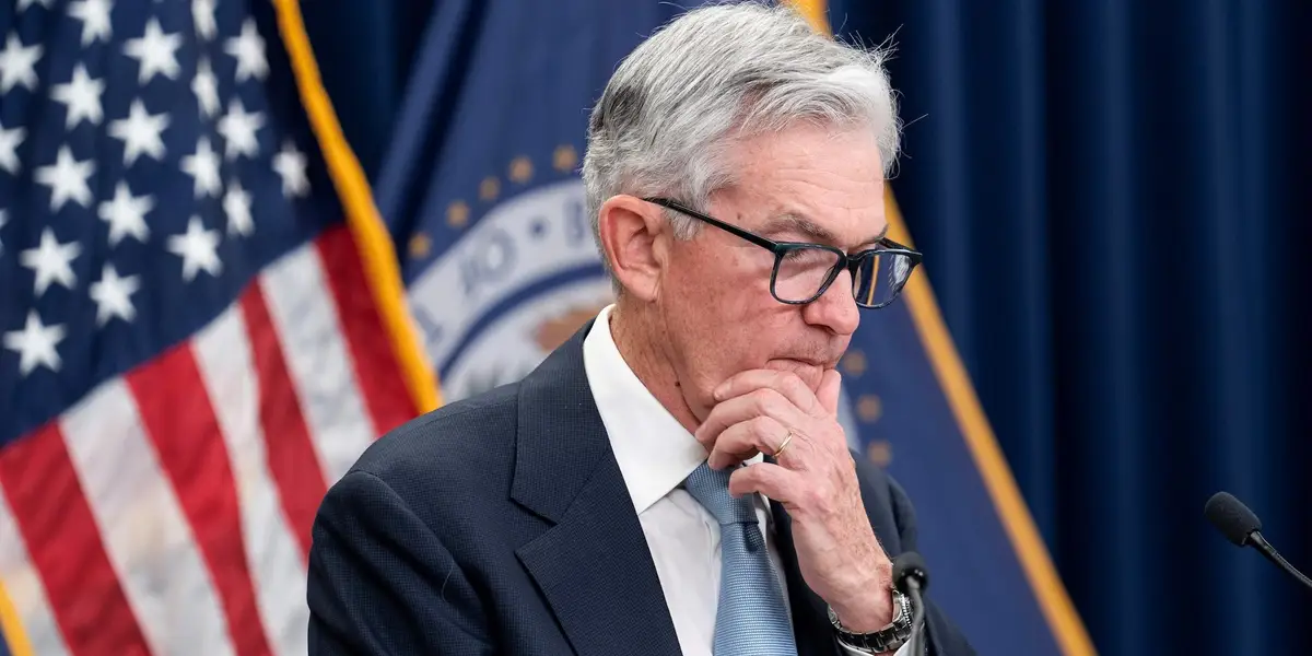 The Fed's Rate-Cut Signal and Inflation: A Looming Risk