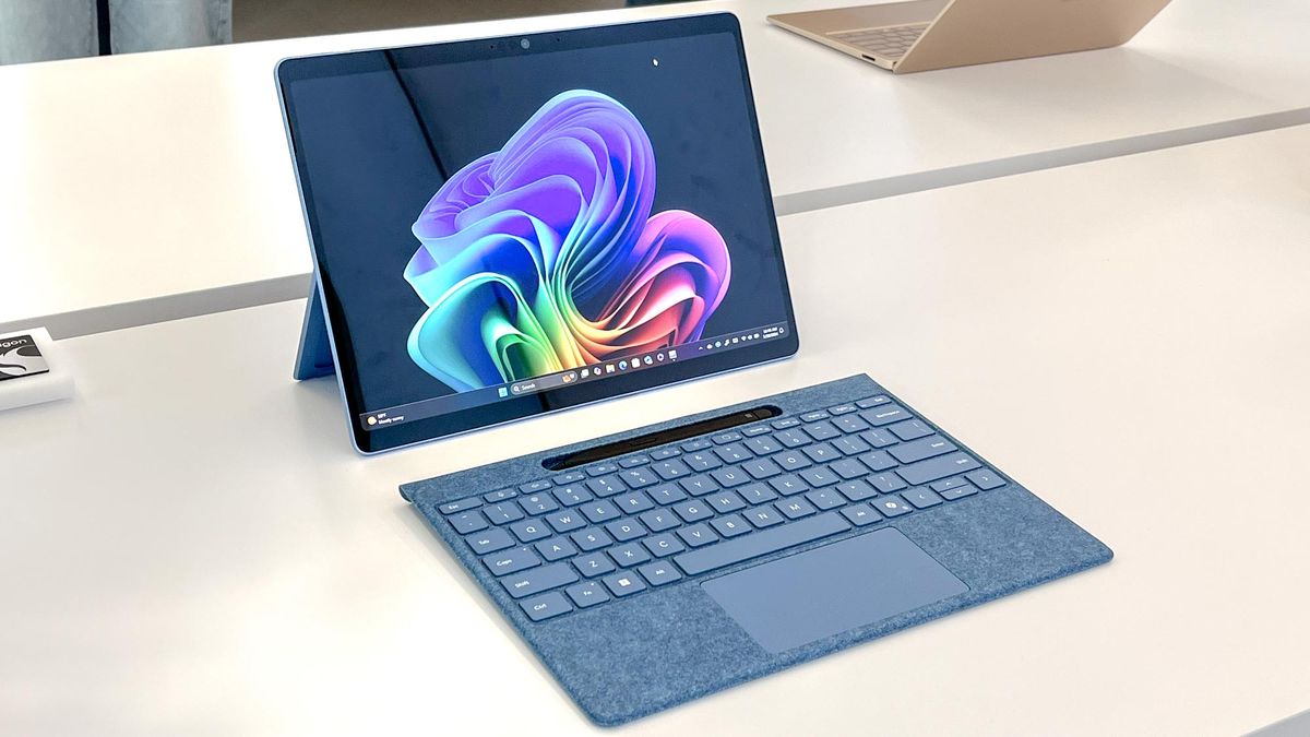 Featured image for Snapdragon X Elite Laptops Face Mixed Reviews Amid Performance Concerns