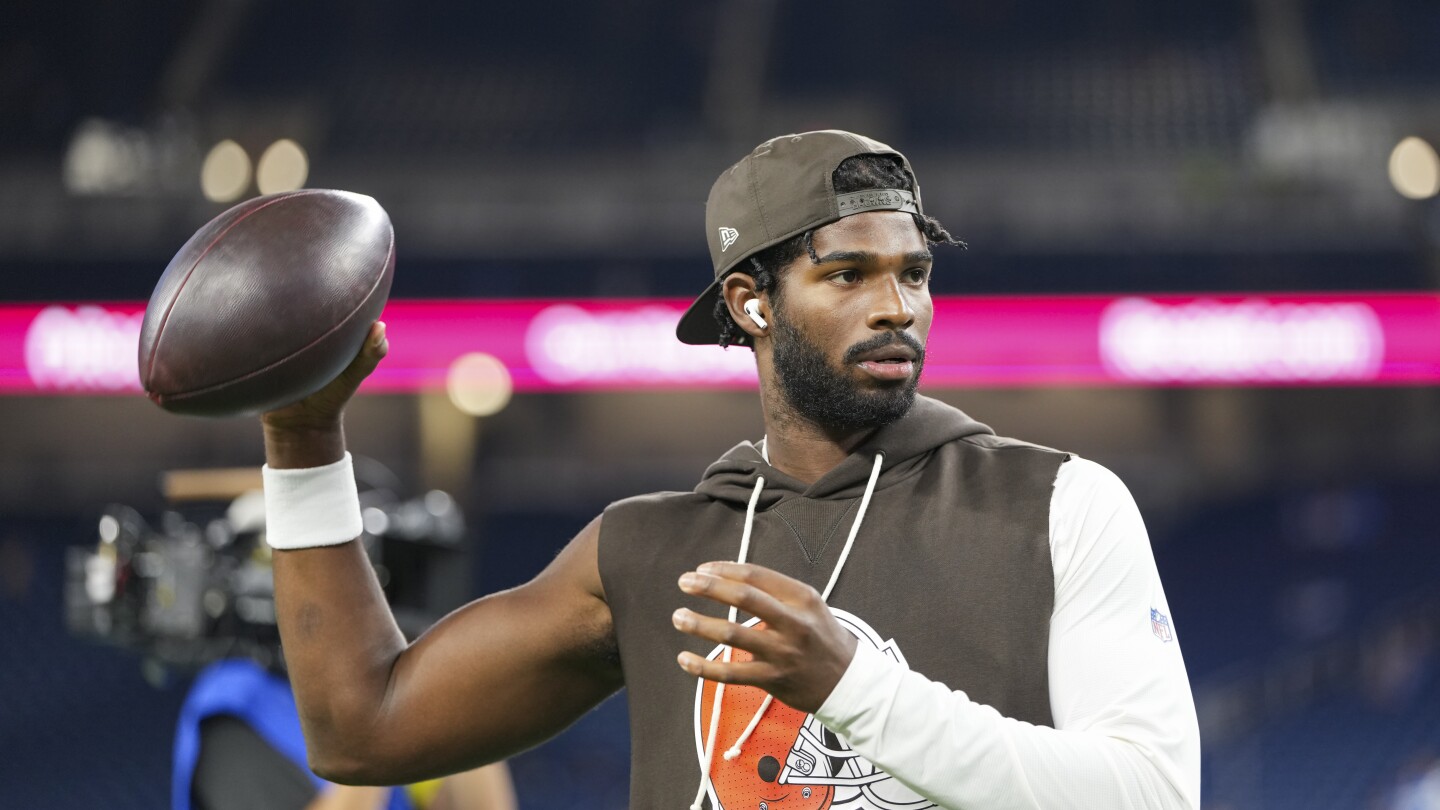 Featured image for Shedeur Sanders Responds Silently to Browns QB Questions Amid Criticism
