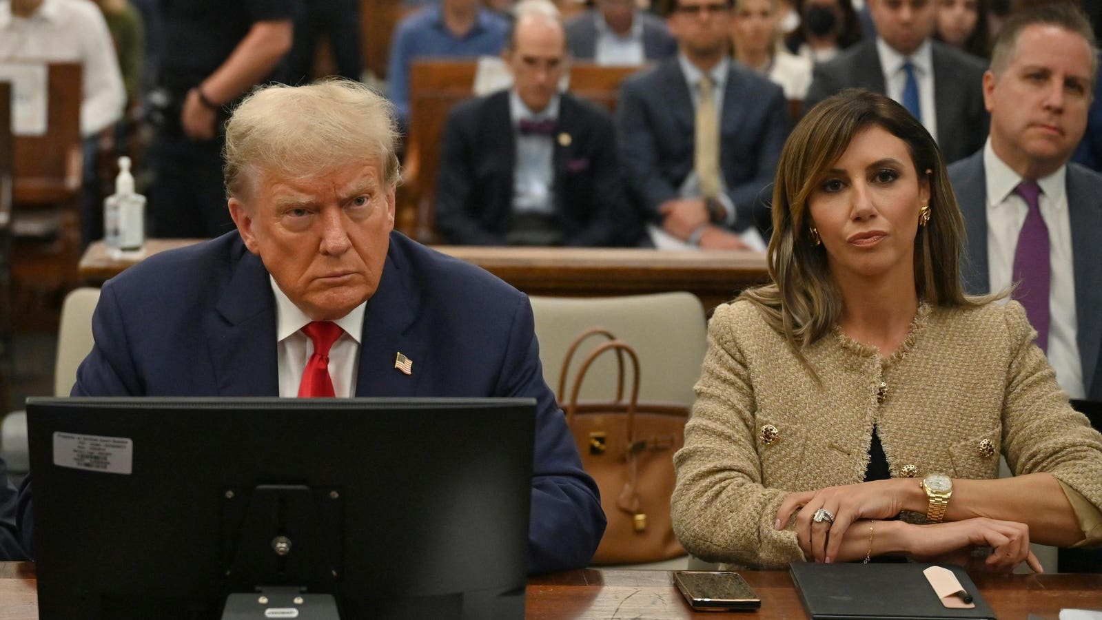 "Trump Seeks New Attorneys Amid Scrutiny Over E. Jean Carroll Case"