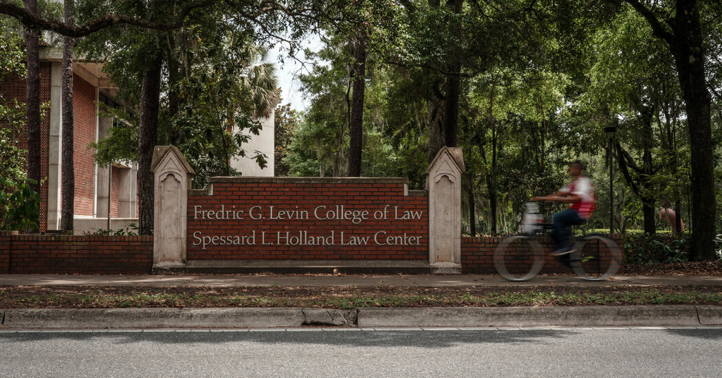 Featured image for White Nationalist Student at UF Receives Award for Racist Paper