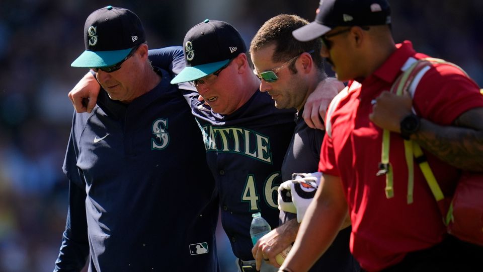 Featured image for MLB Games Disrupted by Extreme Heat, Players Struggle