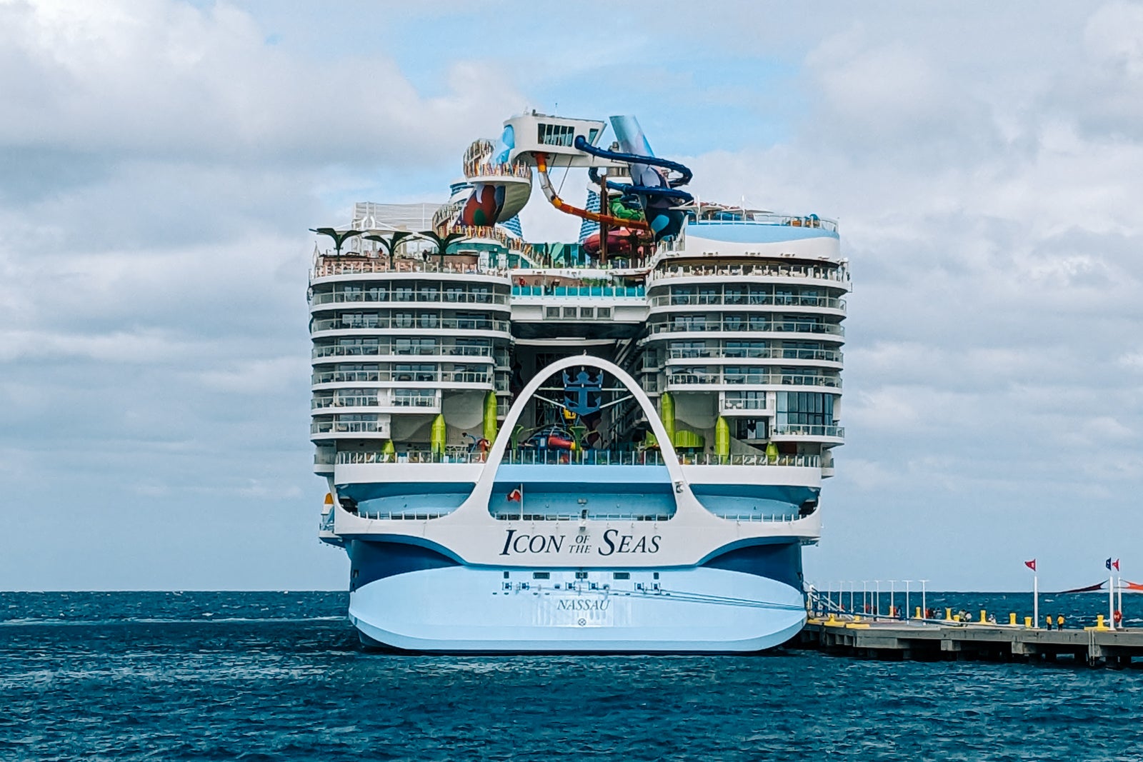 "Icon of the Seas: Unveiling the World's Largest Climate-Friendly Cruise Ship"