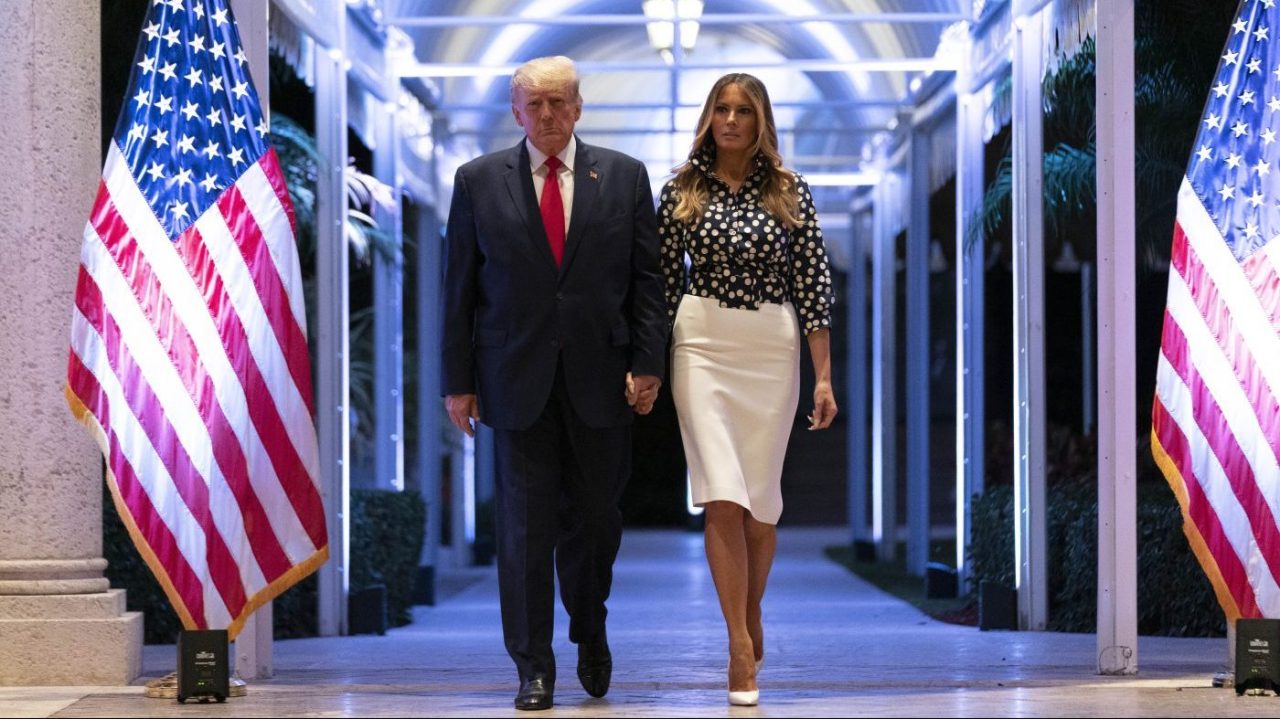 "Trump's Valentine's Day Love Letter to Melania Doubles as Fundraising Appeal"