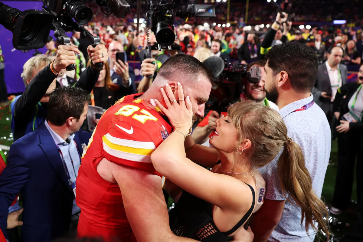 Featured image for "Taylor Swift and Travis Kelce's Super Bowl Bond: From Romantic Serenades to Unacceptable Sideline Scuffles"