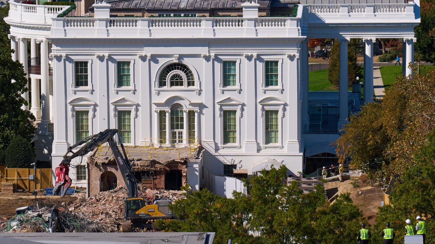 Featured image for White House East Wing Demolished for Trump's New Ballroom