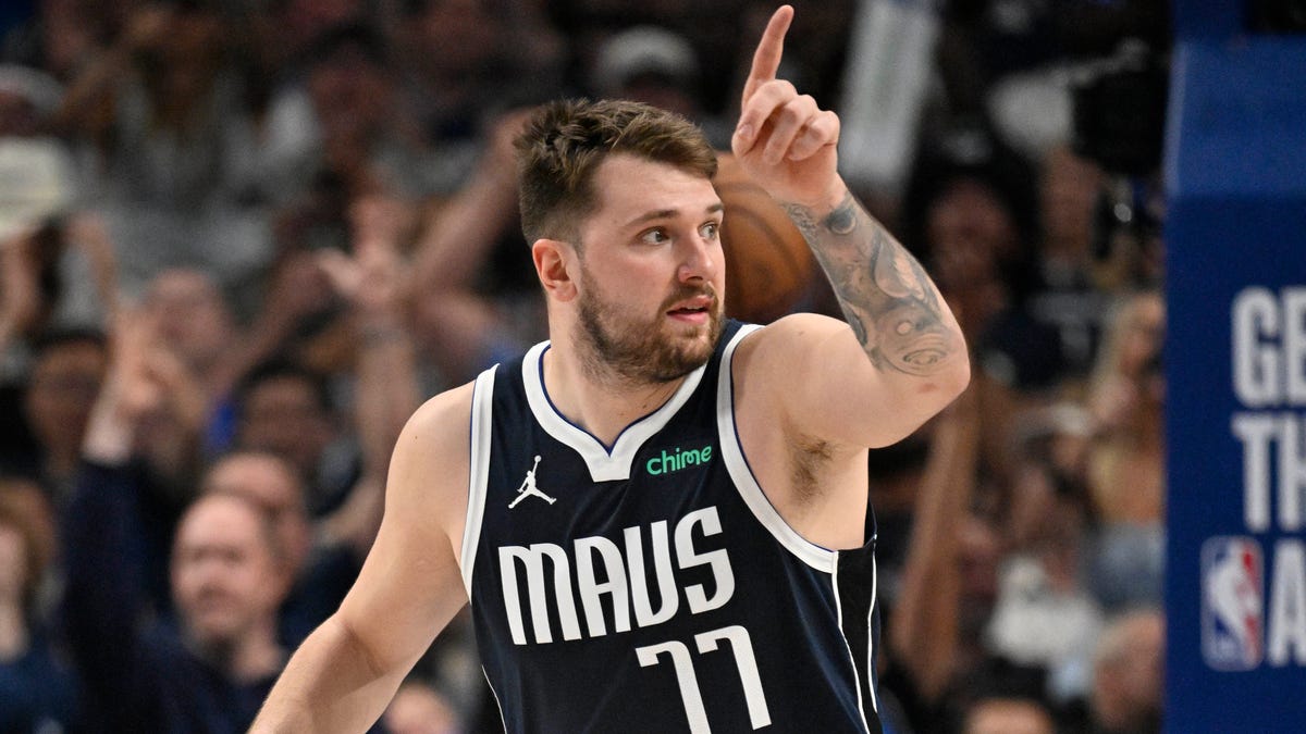 Mavericks Dominate Timberwolves, Lead Series 3-0