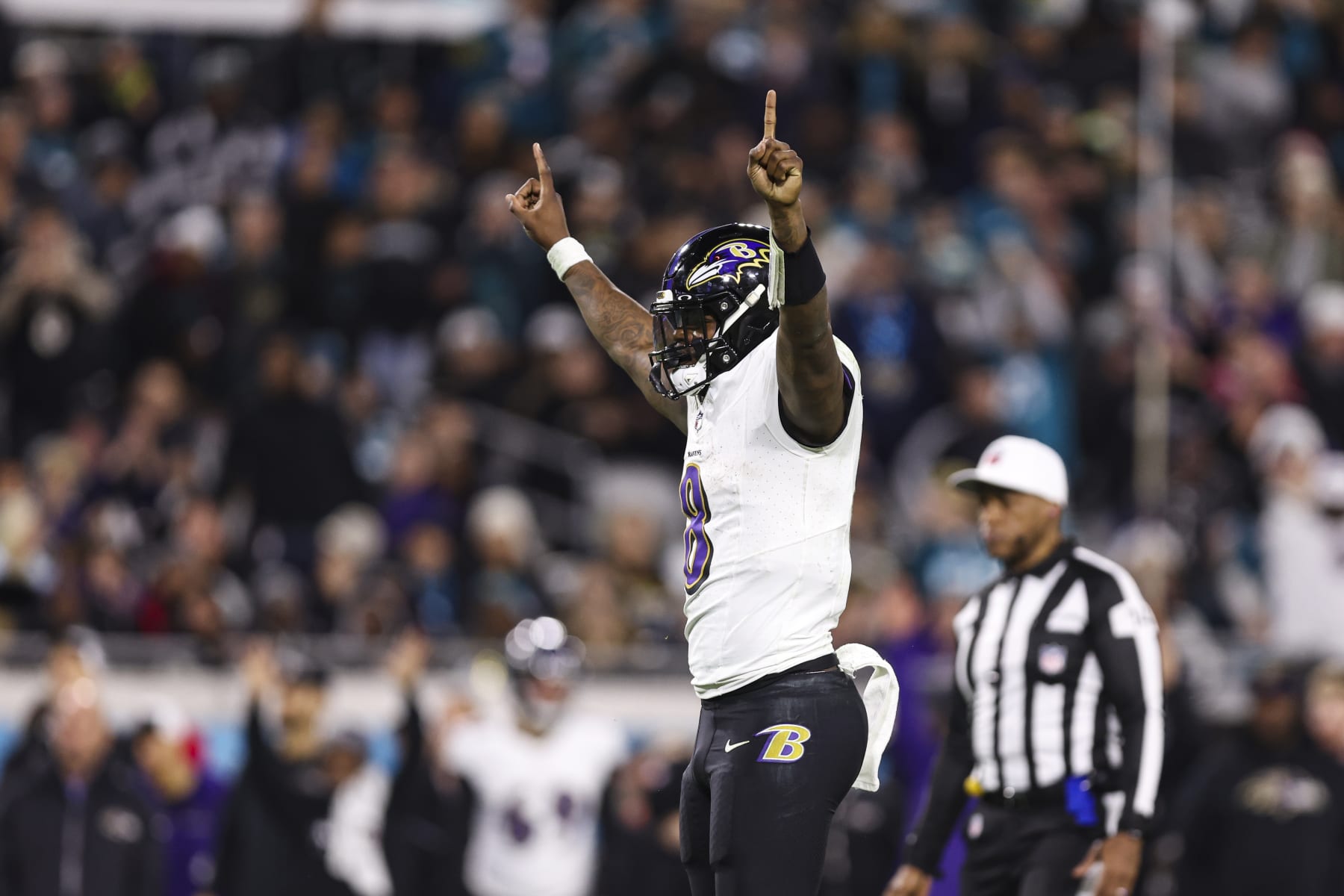 "Week 17 NFL Highlights: Playoff Picture Sharpens, Key Takeaways for Each Team"