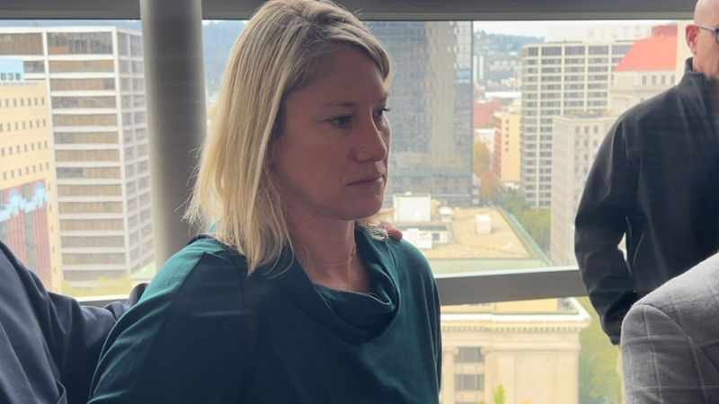 Featured image for Off-duty pilot's wife defends him against accusations of endangering flight's engines