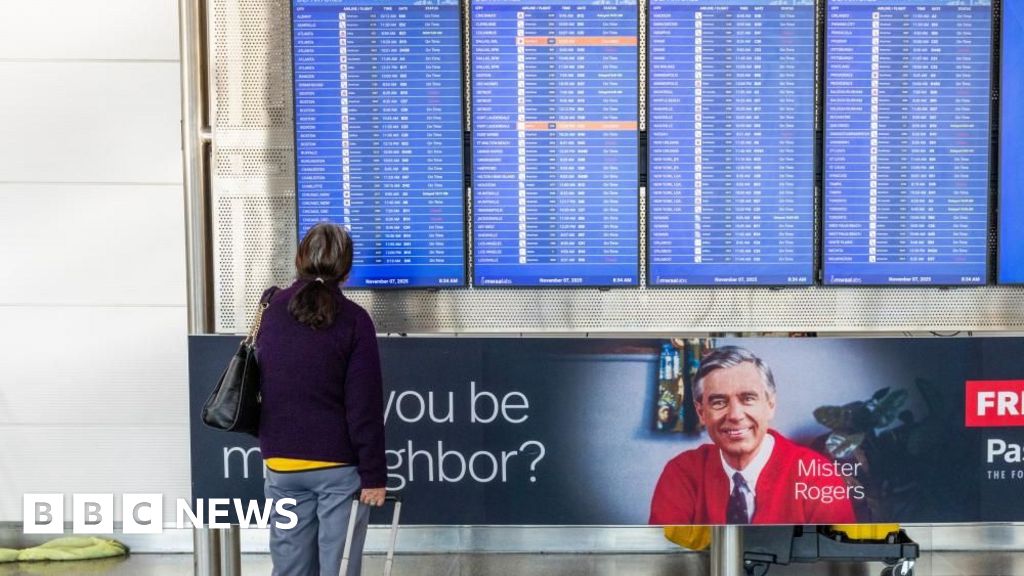 Featured image for US Flight Cancellations and Delays Worsen Amid Government Shutdown