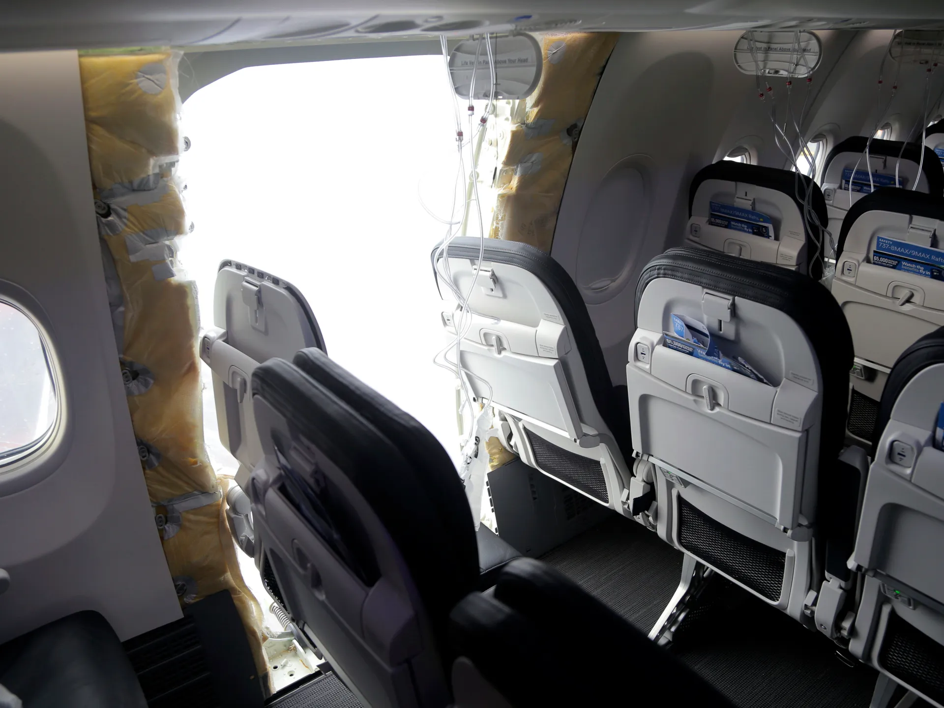 Featured image for NTSB Criticizes Boeing and FAA Over Safety Failures in Alaska Airlines Incident