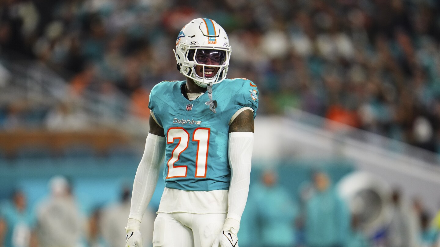 Featured image for Steelers Secure Safety DeShon Elliott with Two-Year Deal