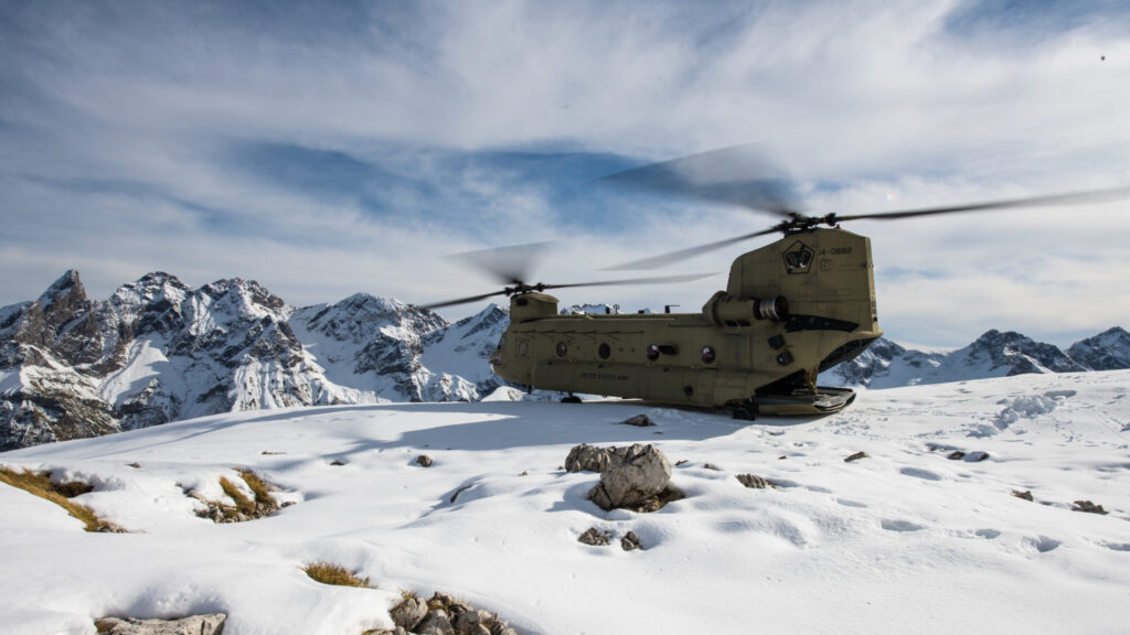 US approves $8.5B Chinook helicopter deal with skis for Germany