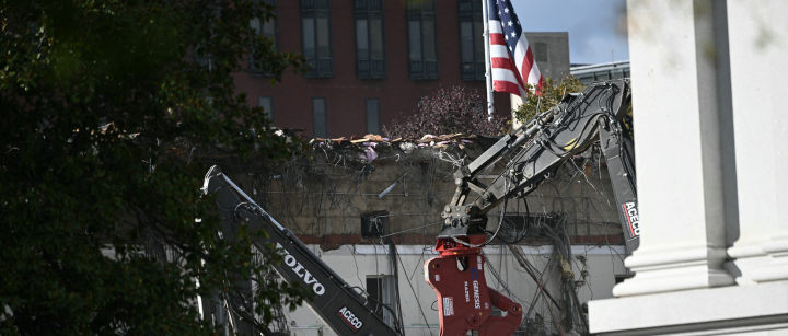 White House East Wing Demolition Sparks Funding and Legacy Questions