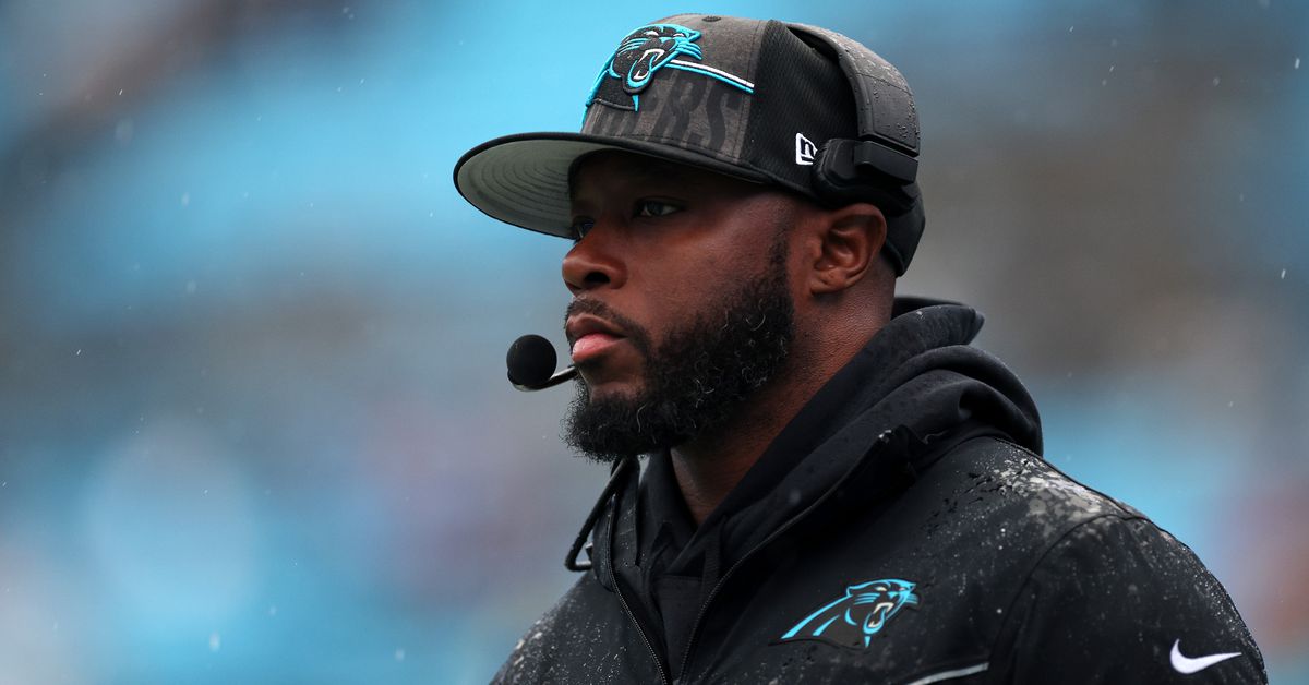 "NFL Coaching Carousel: Patriots and Lions Face Setbacks in Offensive Coordinator Search"