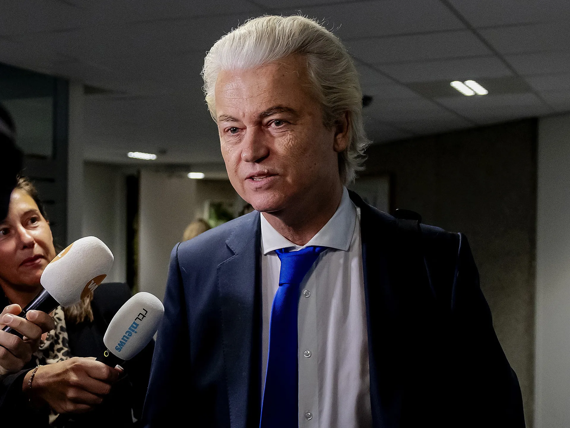 Featured image for Dutch Government Collapse: Causes, Consequences, and Next Steps