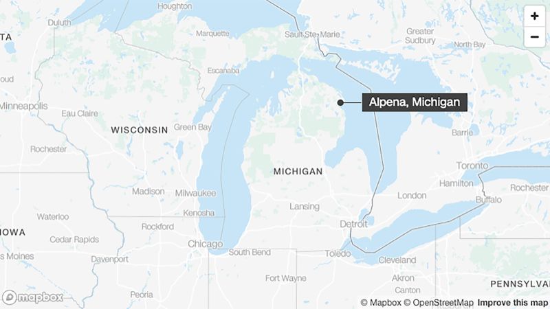 Brave Michigan teen uses slingshot to thwart sister's kidnapping