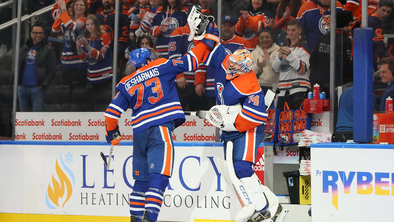 Featured image for "Edmonton Oilers Set NHL Record with 16-Game Winning Streak"
