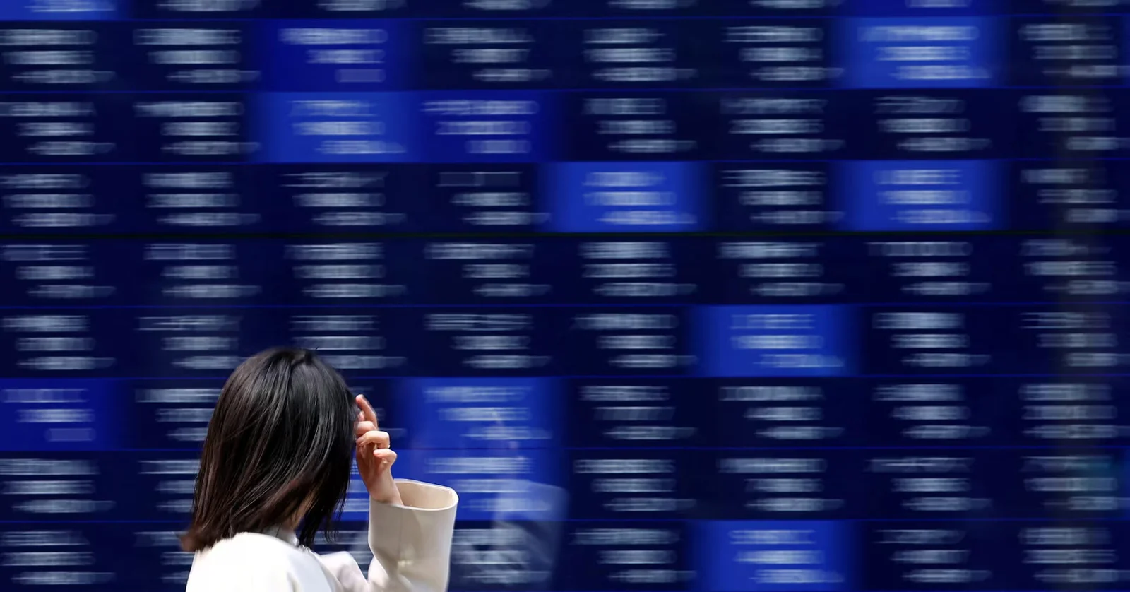 Asia markets reel as metal rout dampens risk appetite ahead of earnings blitz
