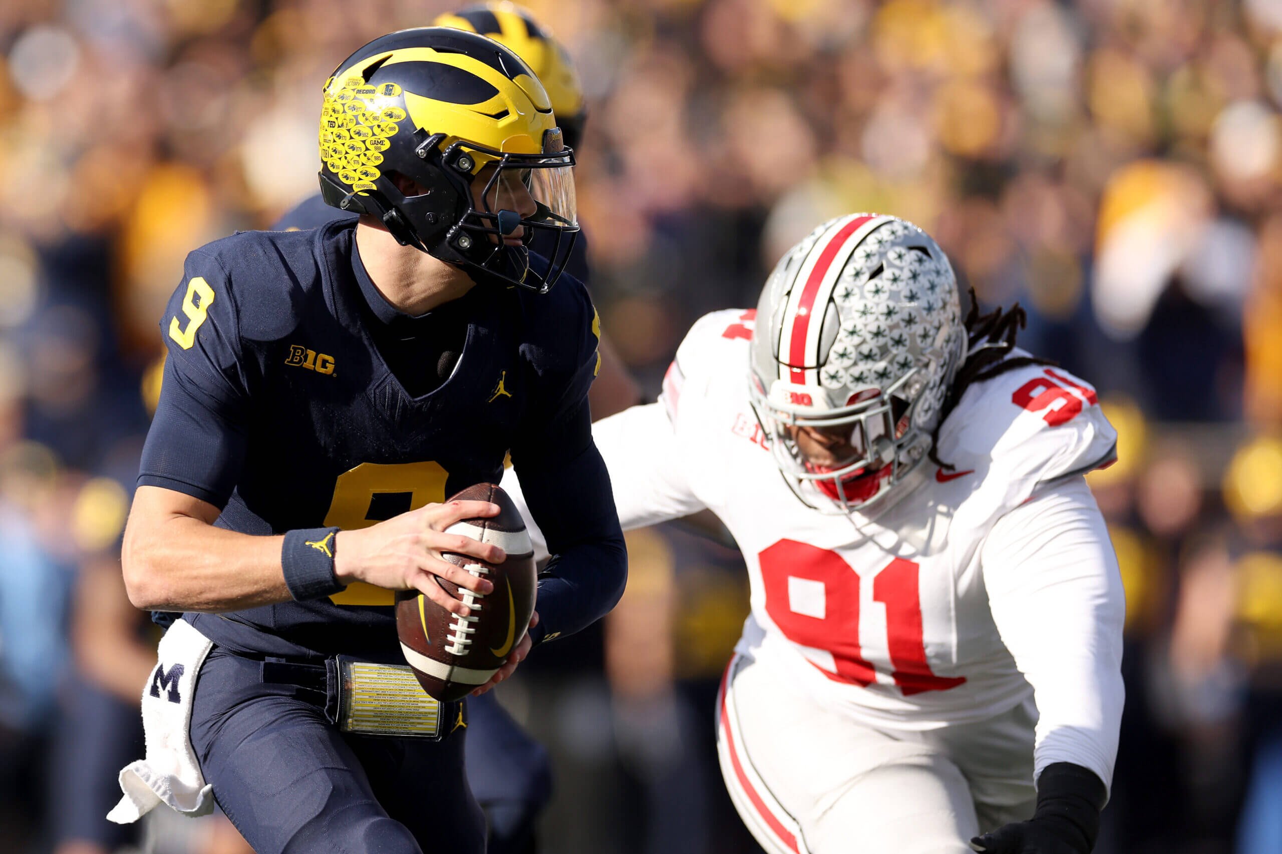 "Michigan rises to No. 2 as Ohio State drops to No. 6 in college football rankings"