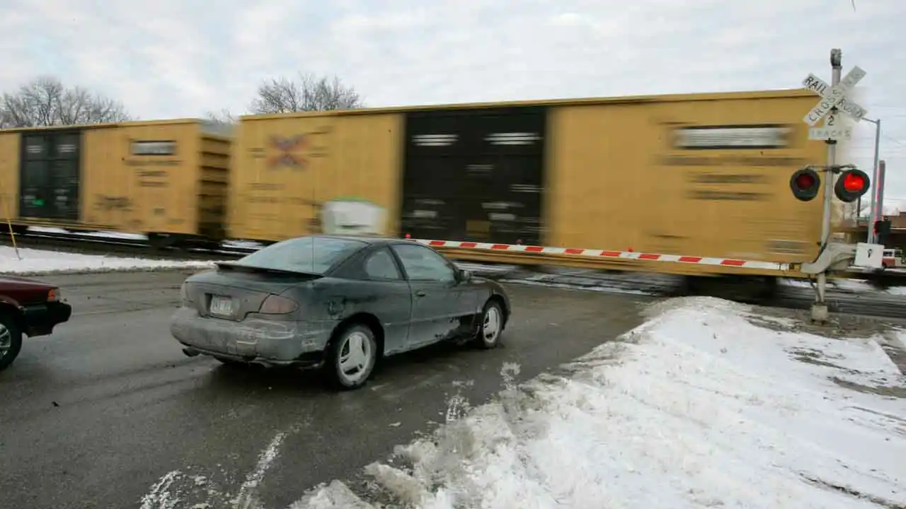 $570 million in grants to eliminate dangerous railroad crossings across US