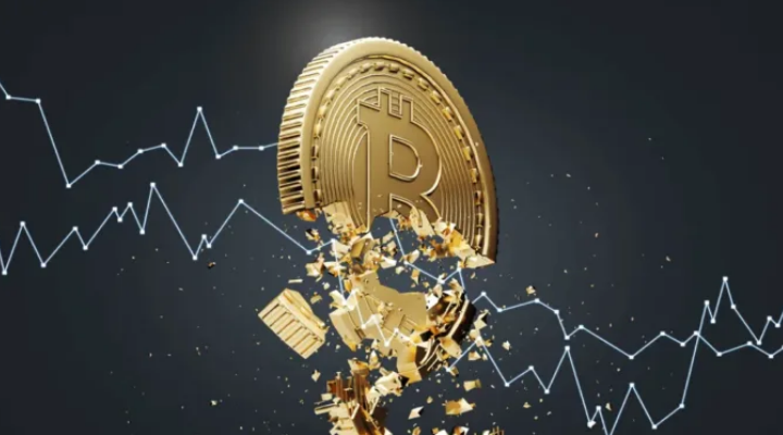 "Bitcoin Plummets: Market Turmoil Sparks $650M Liquidation Frenzy"
