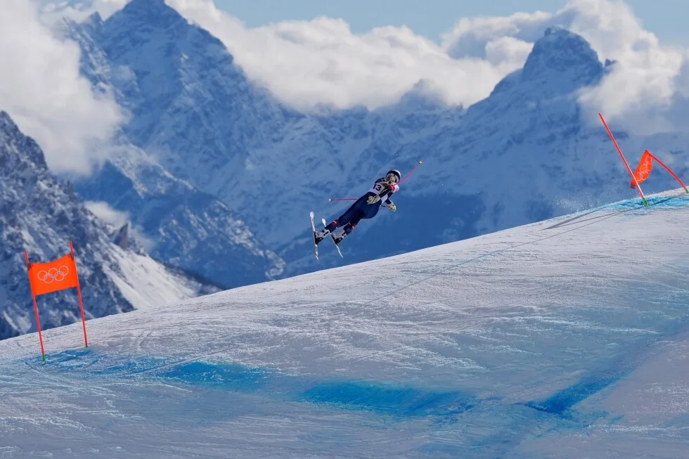 Vonn to fly home for further surgeries after Olympic downhill crash