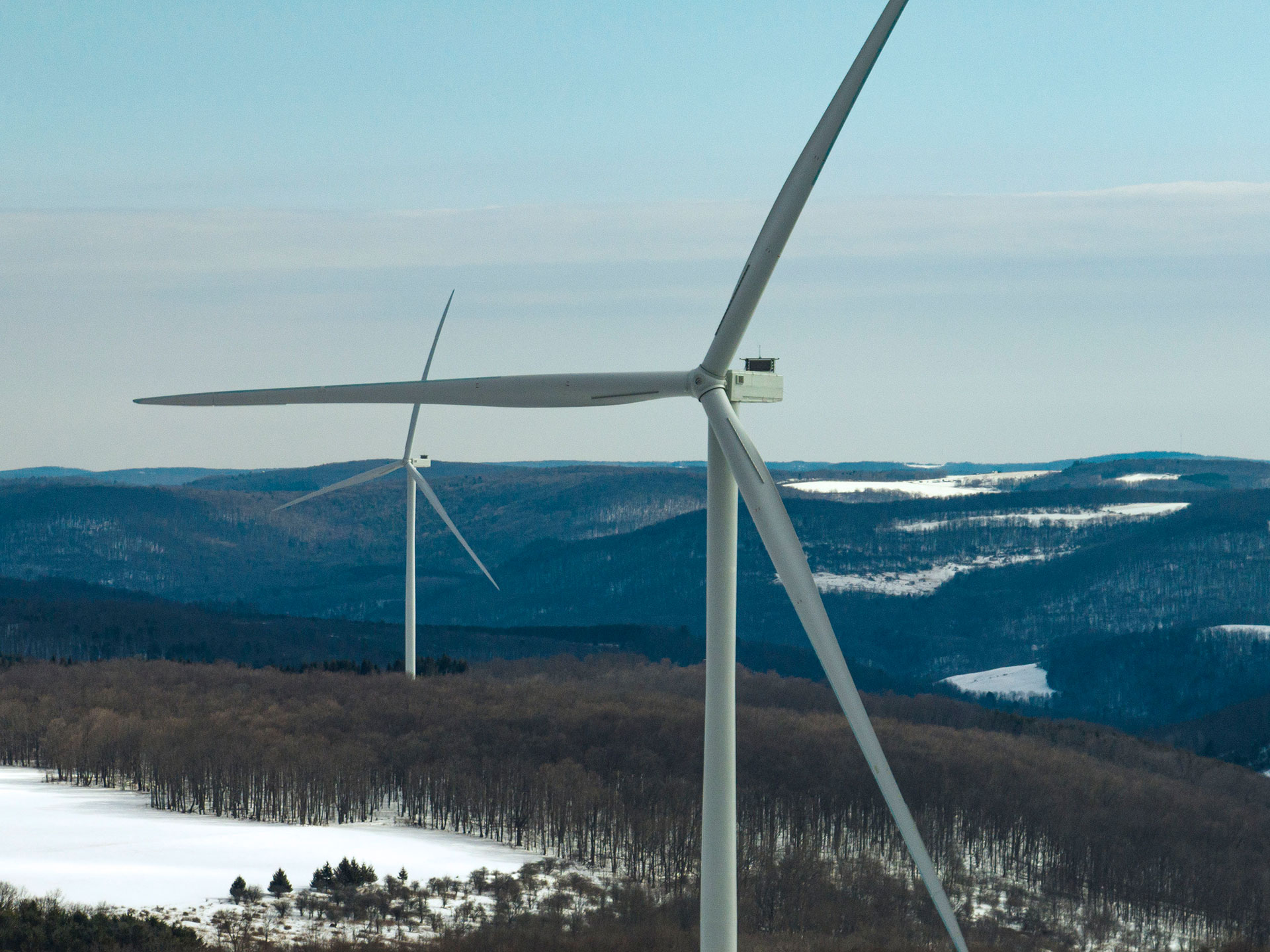 Featured image for GE Vernova Invests $50 Million in New Wind Turbine Assembly Line, Creating 200 Jobs in New York