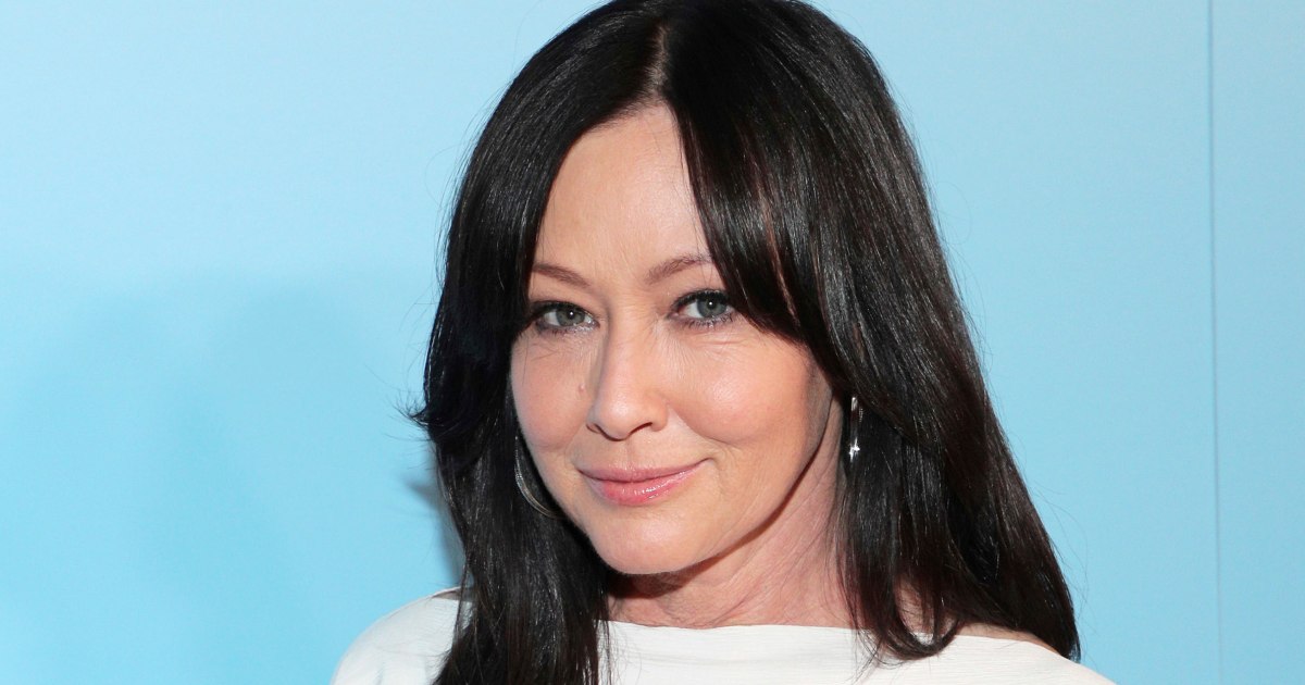 Shannen Doherty's emotional post reveals breast cancer spread to brain.