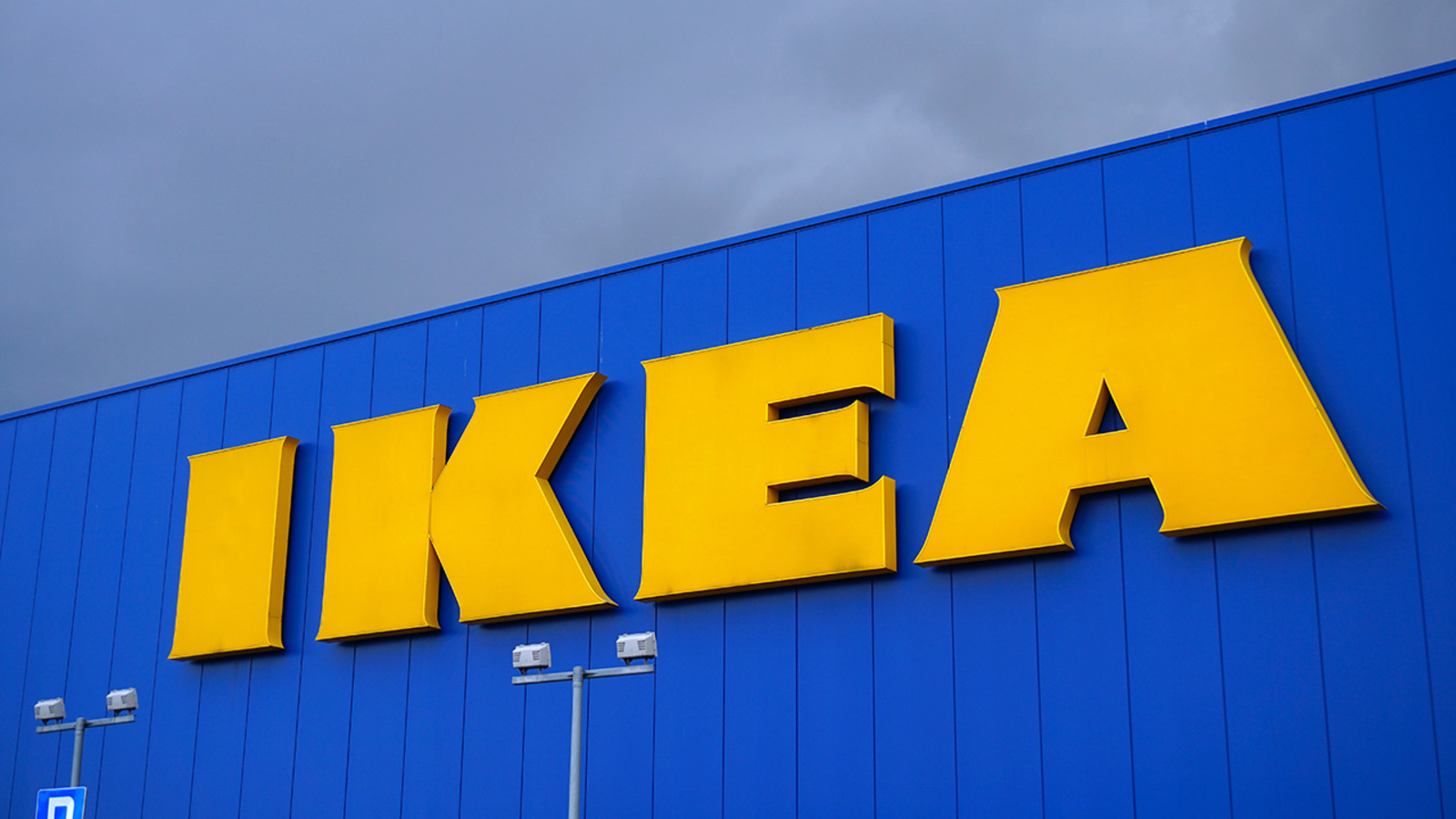 Featured image for "Ikea Continues Price Cuts Amid Easing Inflation"