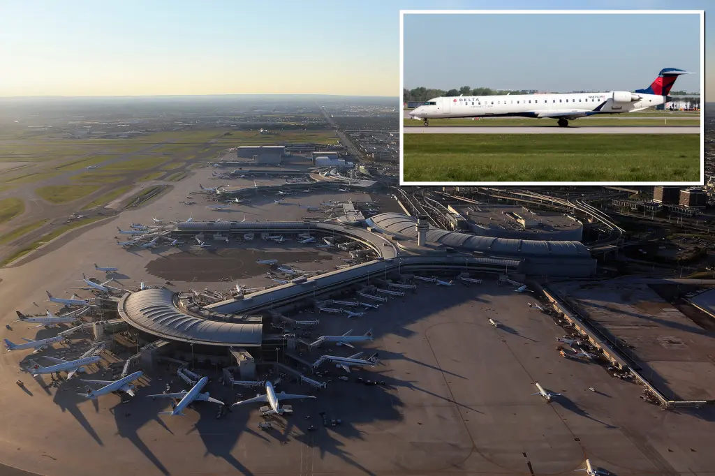 Featured image for "Mayday! NYC-Bound Plane Makes Midair U-Turn After Cockpit Fire"