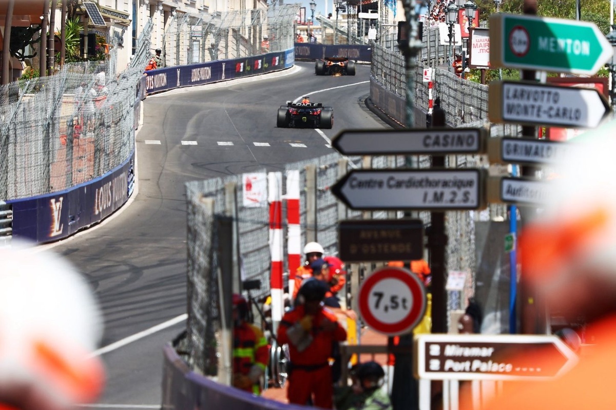 Featured image for Christian Horner Advocates Track Changes to Boost Monaco F1 Overtaking