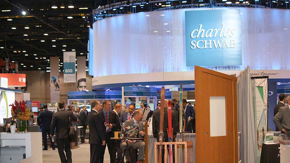 Featured image for Schwab's Game-Changing Move: Thinkorswim Access for Traders