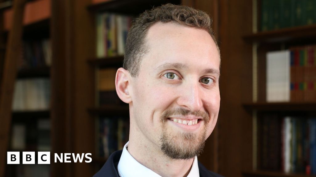 Featured image for Trump nominates E.J. Antoni as new Bureau of Labor Statistics head