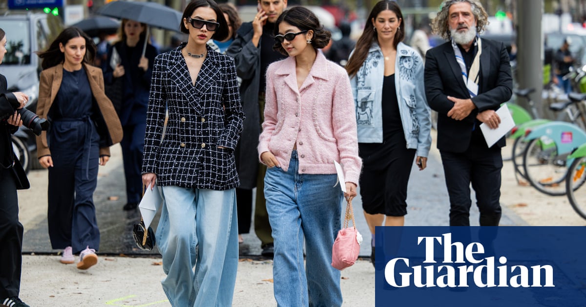 Featured image for "Bedbug Invasion: Paris Fashion Week Sparks Fears Among US Influencers and French Officials"