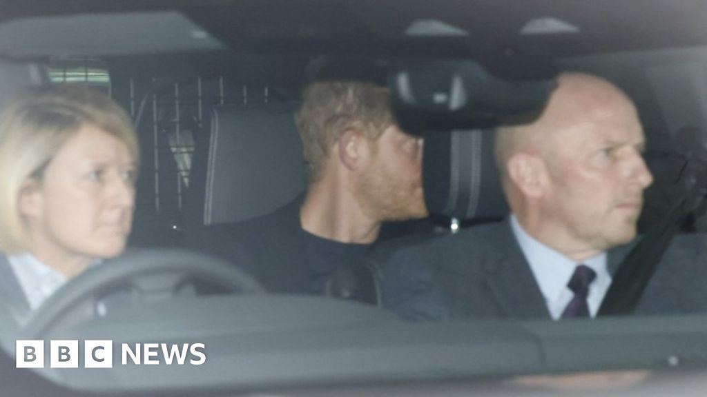 "Royal Family Faces New Challenges with King Charles' Cancer Diagnosis and Prince Harry's Return to the UK"