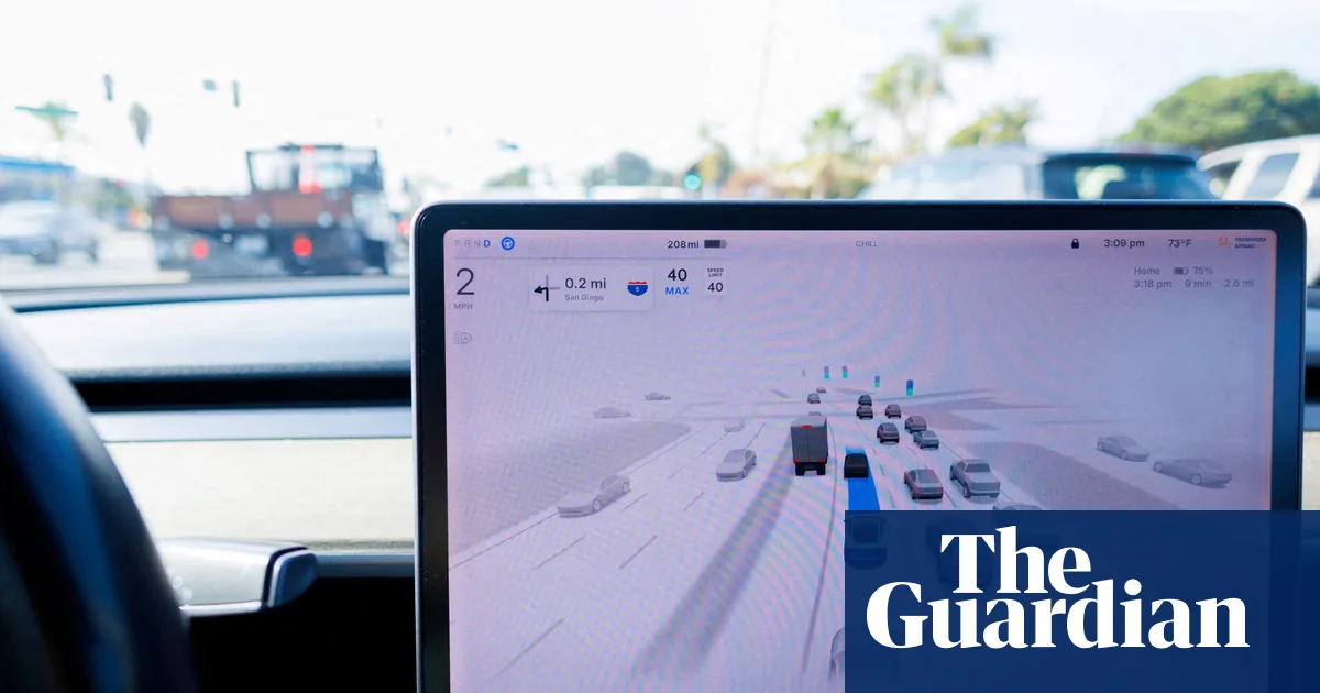 Featured image for US Investigates Tesla's Full Self-Driving Software Over Traffic Violations
