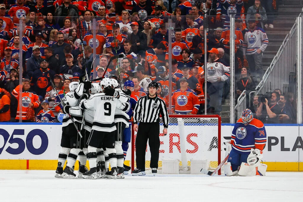 Kings stage comeback to win Game 1 against Oilers in OT.