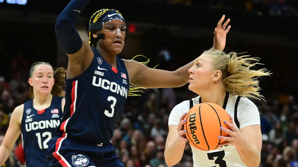 "Controversial Foul Call Shadows Iowa's Victory Over UConn"