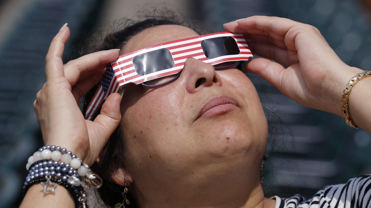 Featured image for "2024 Solar Eclipse: Duration and Key Details"