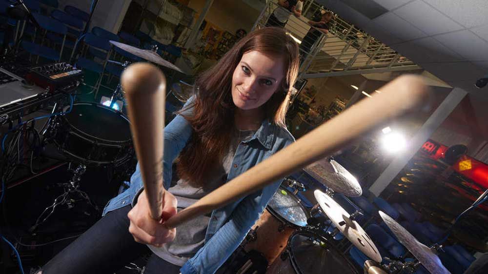 Featured image for Rush Announces 2026 Reunion Tour with New Drummer Anika Nilles