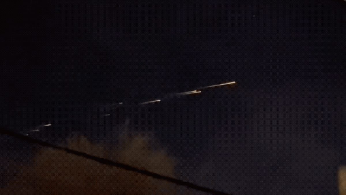 Discarded ISS Antenna Causes Mysterious Streaks of Light Over California