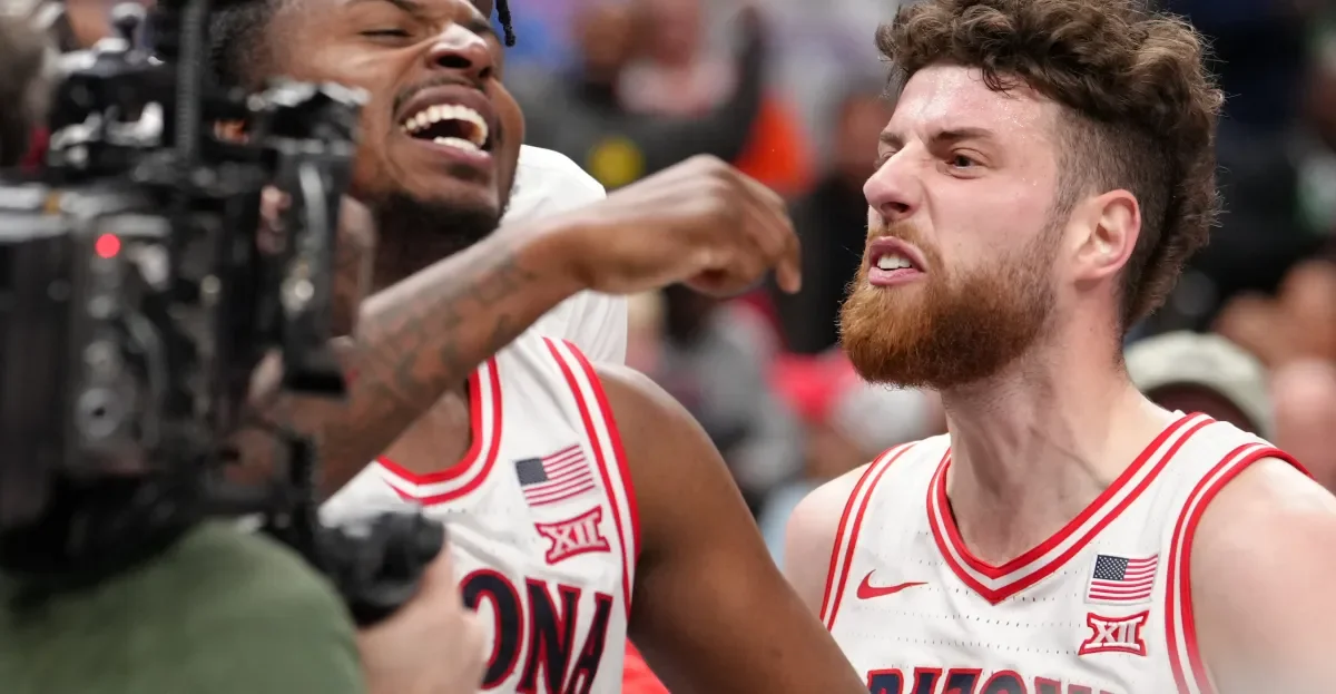 Bradley’s late heroics push Arizona into Big 12 final after epic semifinal vs. Iowa State