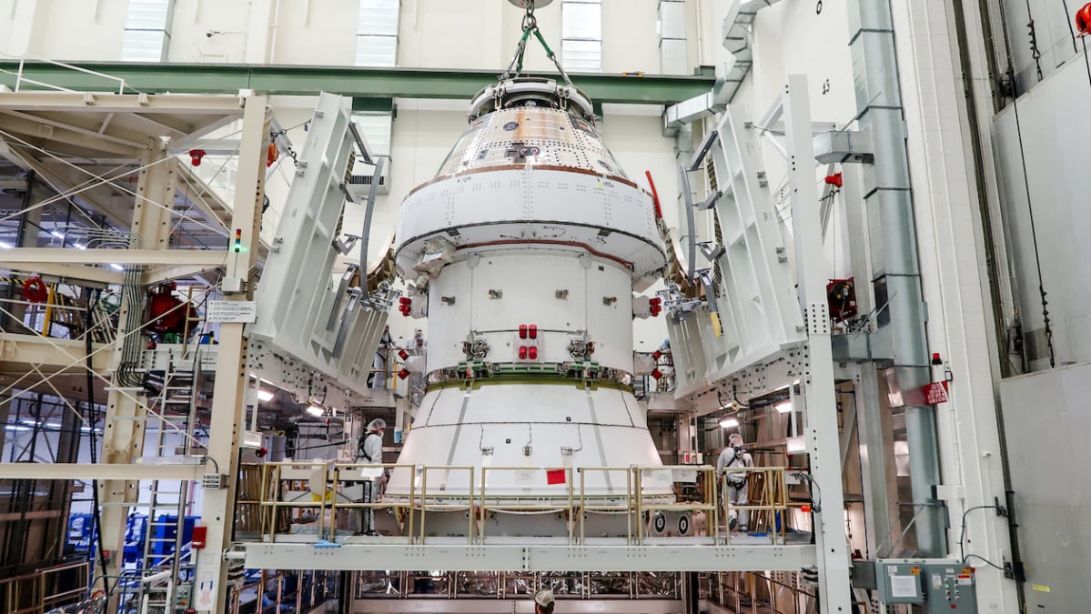 Featured image for "Upgraded Altitude Chamber Tests Artemis II Spacecraft for Moon Mission"
