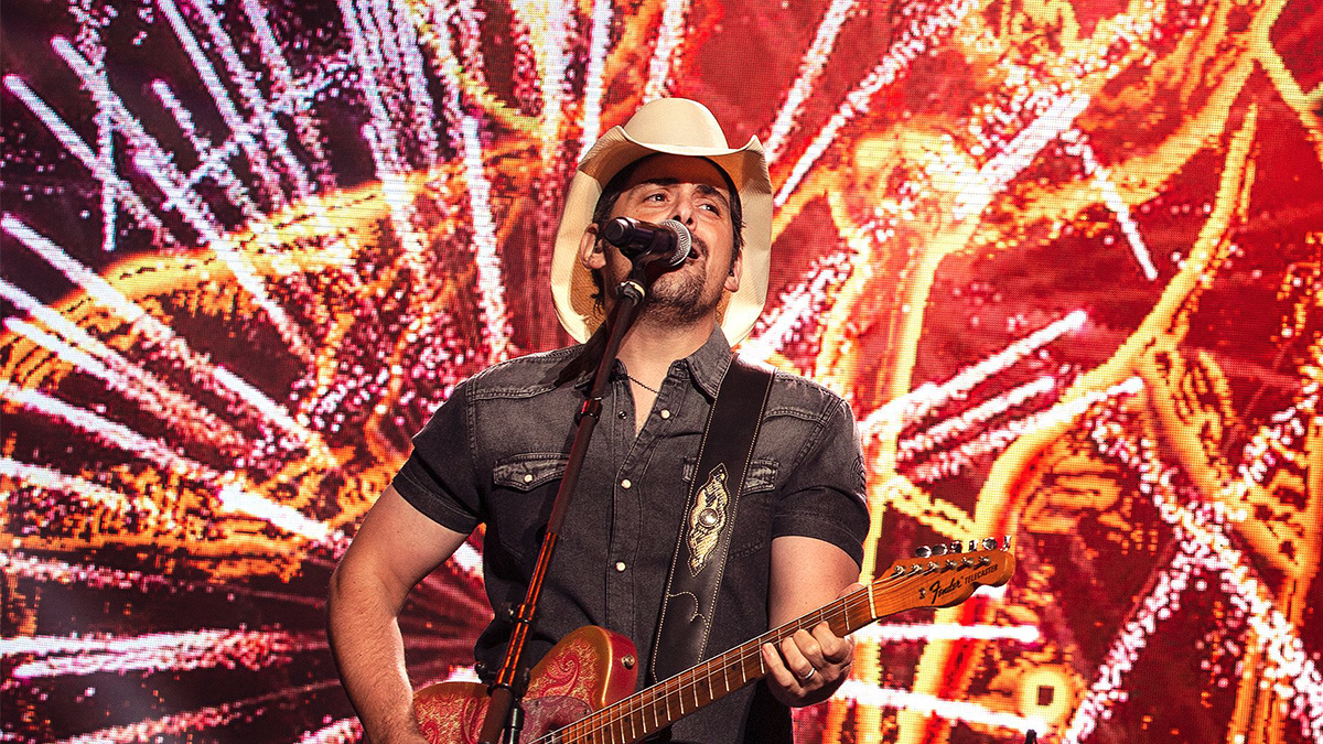 "Ultimate Patriotic Playlist: Top 20 Country, Broadway, and Hip-Hop Songs for the 4th of July"