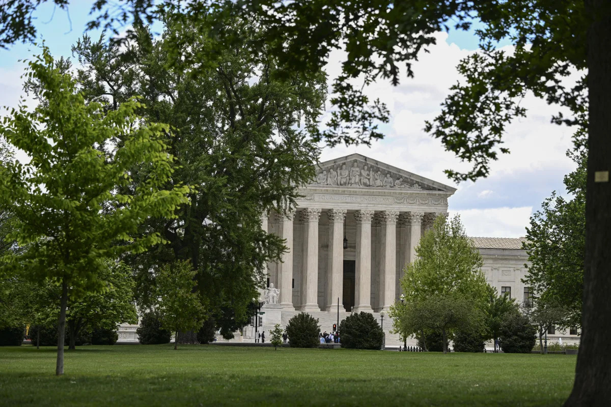 SCOTUS Ruling on Alabama Voting Rights a Victory for Democrats